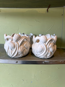 Tulip planter