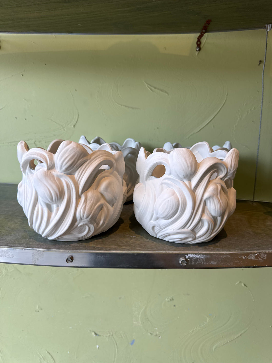 Tulip planter