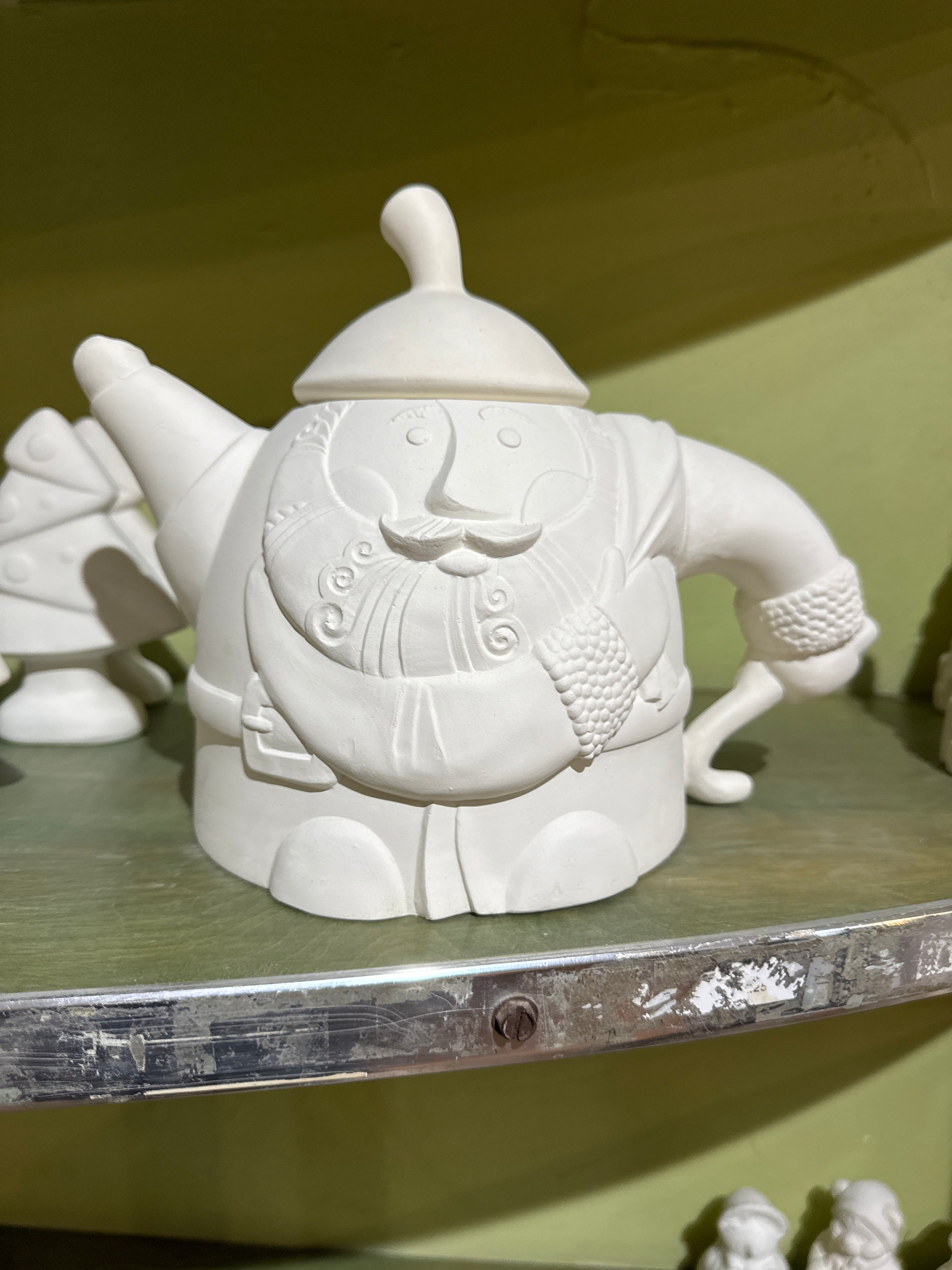 TIP TOE　ティーバスケット Teapots – The Clayroom